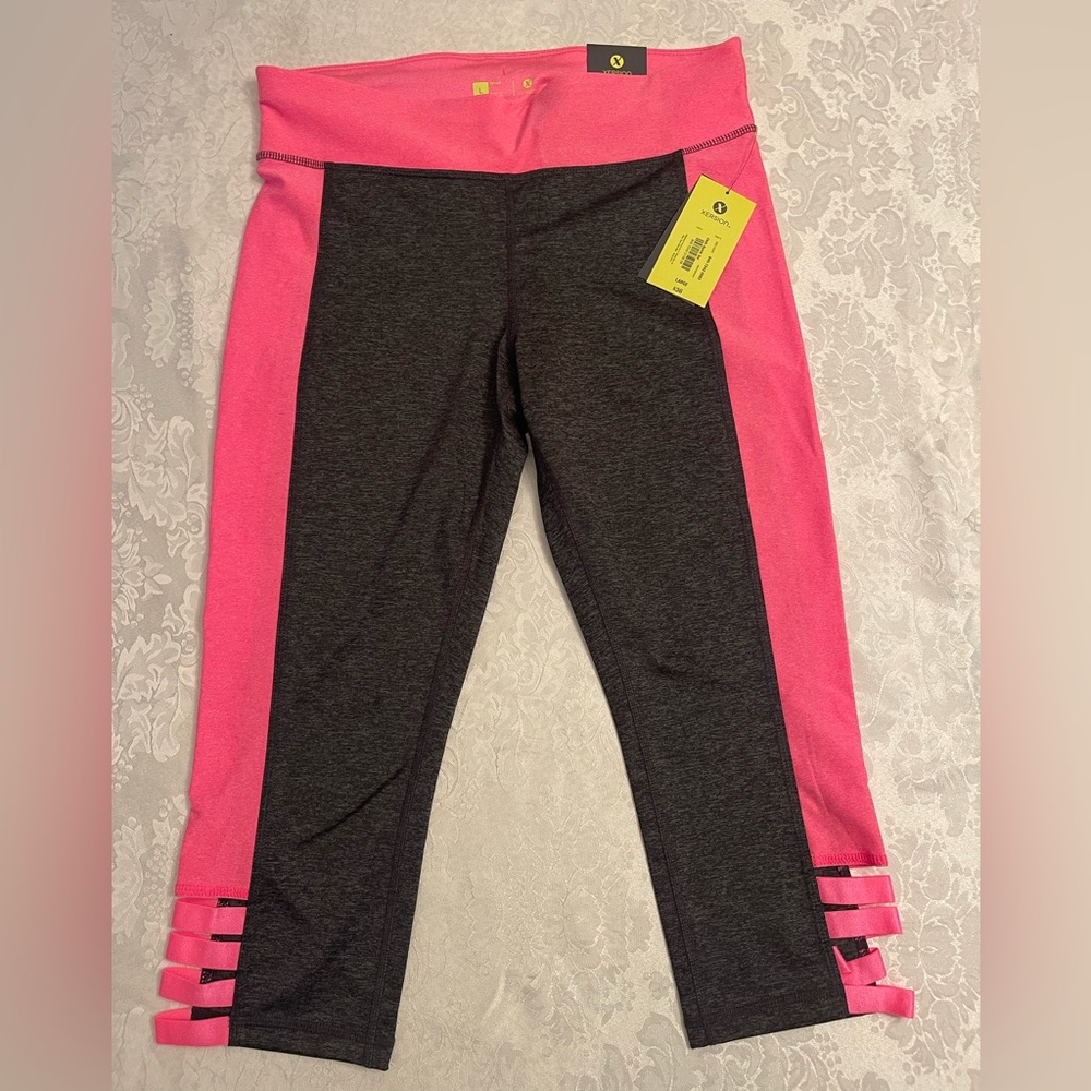 Capri Workout Leggings- Xersion size large-NWT